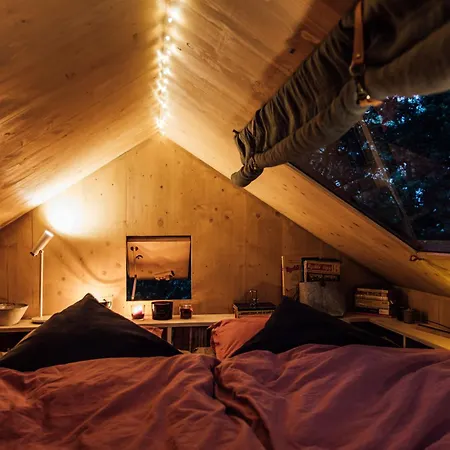 Keepcalm Treehouse Far From The Civilization *