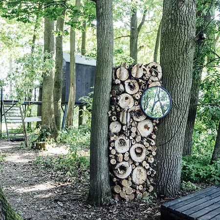 Keepcalm Treehouse Far From The Civilization ロッジ *