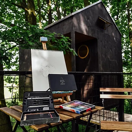 Keepcalm Treehouse Far From The Civilization *