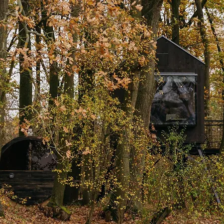 Keepcalm Treehouse Far From The Civilization ロッジ